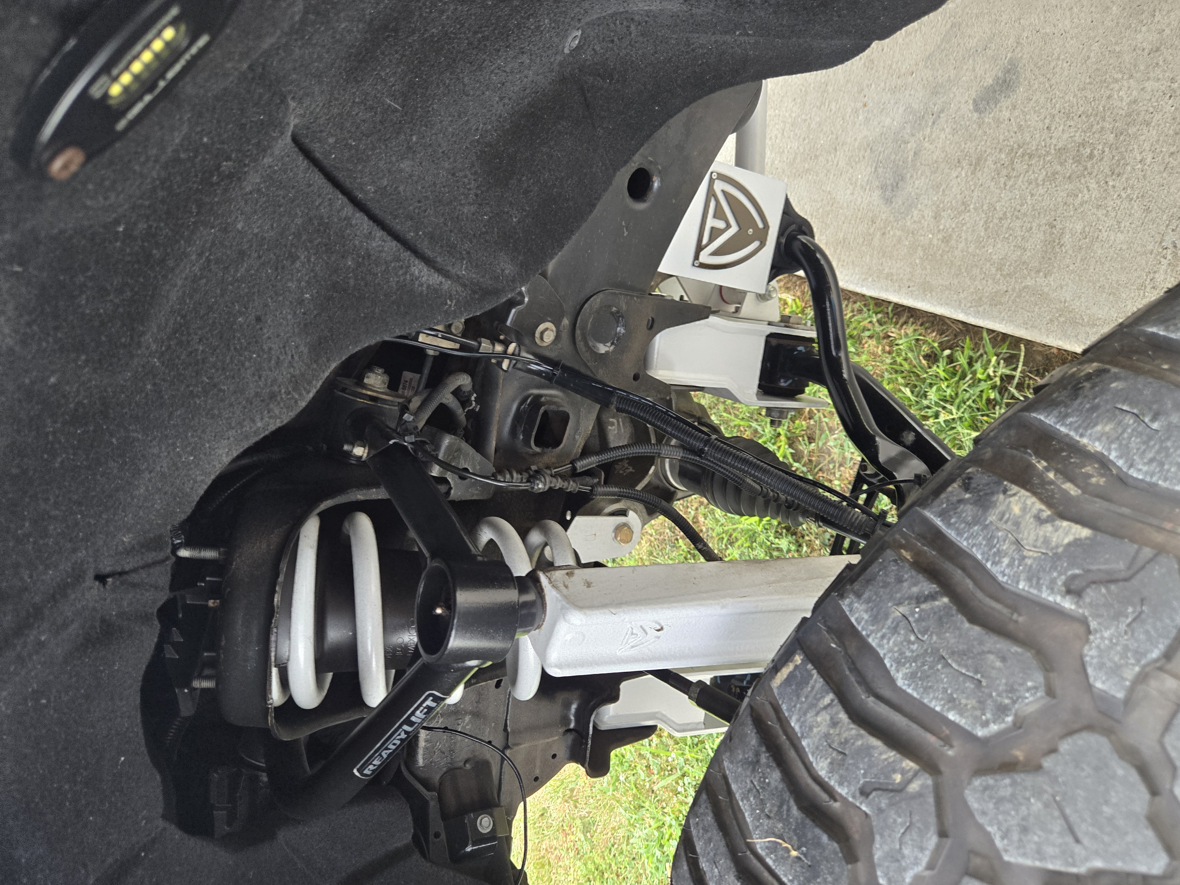 2019 CHEVROLET SILVERADO-1500 4WD